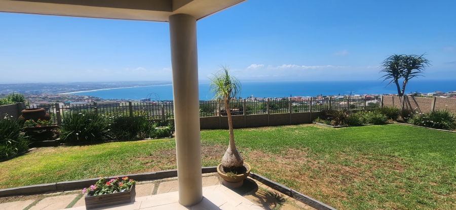 6 Bedroom Property for Sale in Da Nova Western Cape
